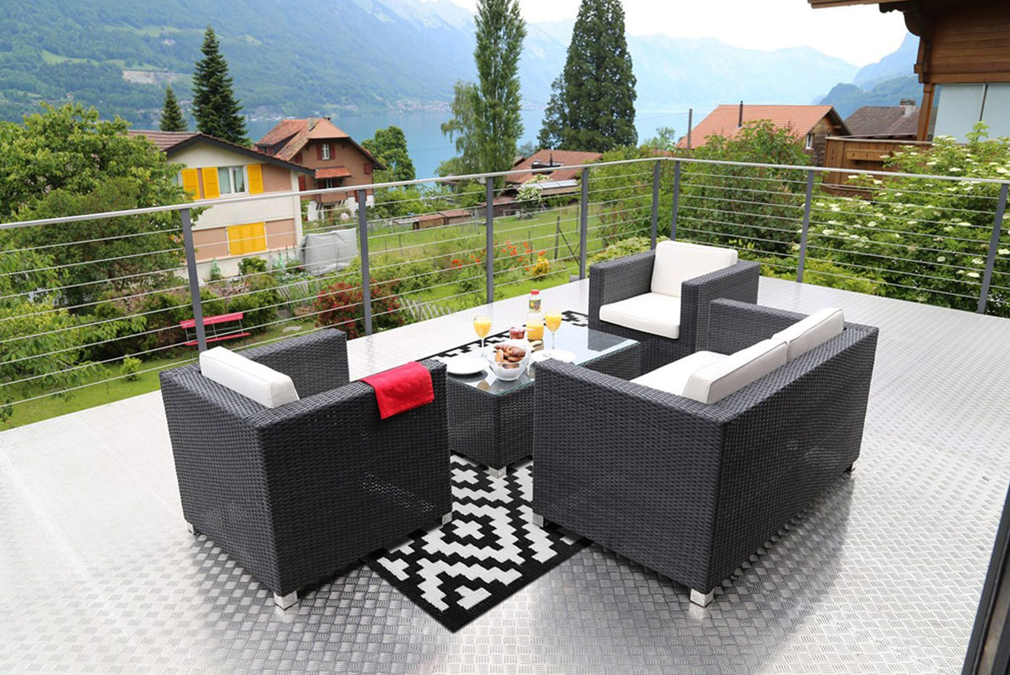 Nirvana Black White Outdoor Rug